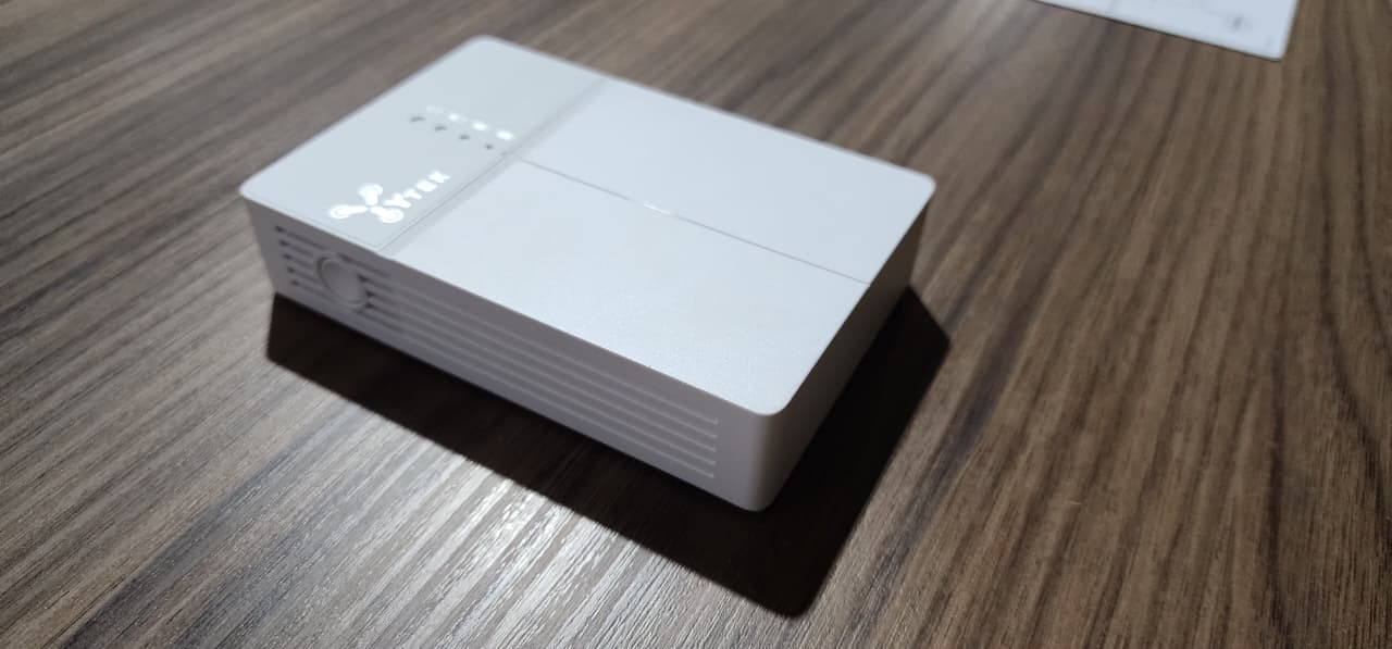 Mini Nobreak FN12129 - Detalhes